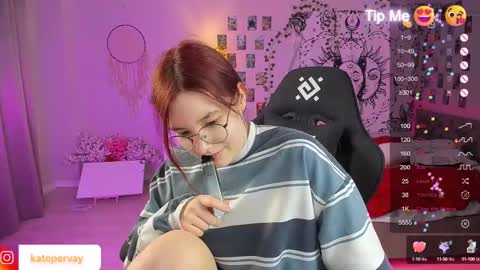 Snapshot of callmekatesmit chatting on 02.22.25 kate online show from 02.22.25