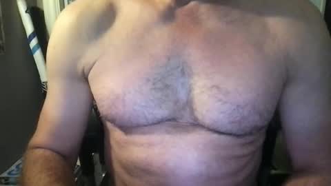 Snapshot of callum5555 chatting on 10.21.25 callum5555 online show from 10.21.25