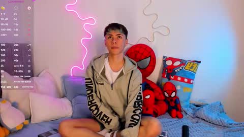 Snapshot of callum_77 chatting on 09.11.25 CALLUM online show from 09.11.25