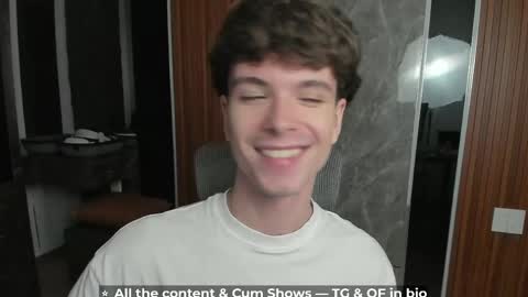 Hey I am Calvin  online show from 05.16.26