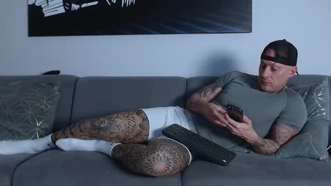 Snapshot of calvinhunt69 chatting on 03.04.25 Calvin online show from 03.04.25