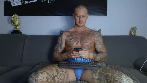 Snapshot of calvinhunt69 chatting on 03.05.25 Calvin online show from 03.05.25