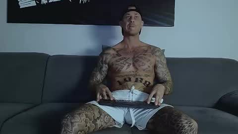 Snapshot of calvinhunt69 chatting on 09.16.25 Calvin online show from 09.16.25