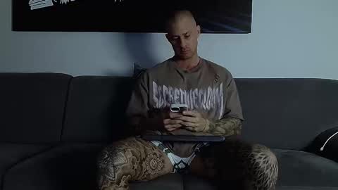 Snapshot of calvinhunt69 chatting on 09.29.25 Calvin online show from 09.29.25