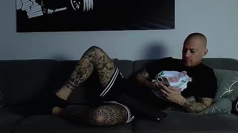 Snapshot of calvinhunt69 chatting on 10.02.25 Calvin online show from 10.02.25