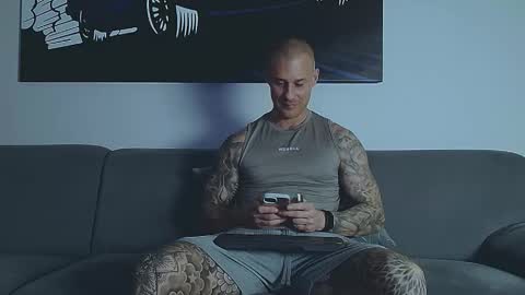 Snapshot of calvinhunt69 chatting on 01.14.26 Calvin online show from 01.14.26