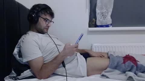 Snapshot of calvinjohnlad chatting on 12.25.24 Calvinjohnlad online show from 12.25.24