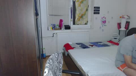 Snapshot of calvinjohnlad chatting on 03.12.25 Calvinjohnlad online show from 03.12.25