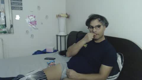 Calvinjohnlad online show from 12.05.25