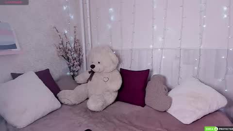 Snapshot of calvinowens chatting on 11.05.25 Calvin Owens online show from 11.05.25