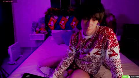 Snapshot of calvinowens chatting on 12.22.25 Calvin Owens online show from 12.22.25