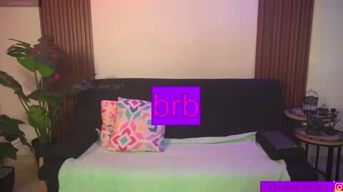 Calypso and Kayla online show from 05.04.26
