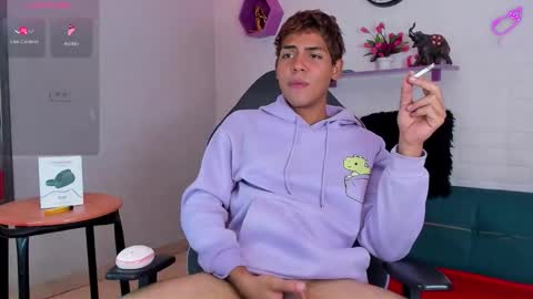 Snapshot of cam_sexyboy chatting on 10.20.25 cam_sexyboy online show from 10.20.25