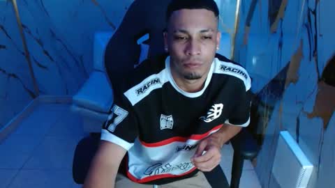 Snapshot of cam_xman chatting on 05.08.26 cam_xman online show from 05.08.26