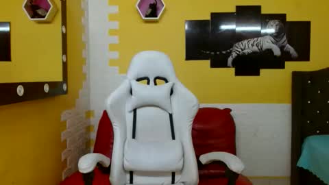 Snapshot of cam_xman chatting on 06.03.26 cam_xman online show from 06.03.26