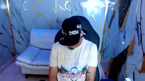 Snapshot of cam_xman chatting on 06.11.26 cam_xman online show from 06.11.26