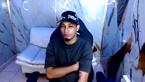 Snapshot of cam_xman chatting on 06.16.26 cam_xman online show from 06.16.26