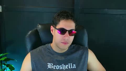 camara110 online show from 02.13.25