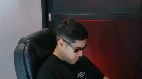 camara110 online show from 09.13.25