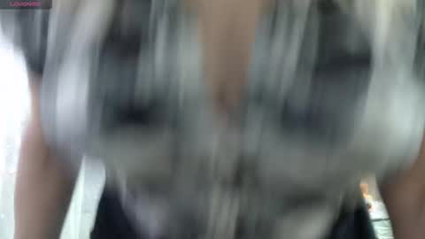 CamDiva1 online show from 11.15.25