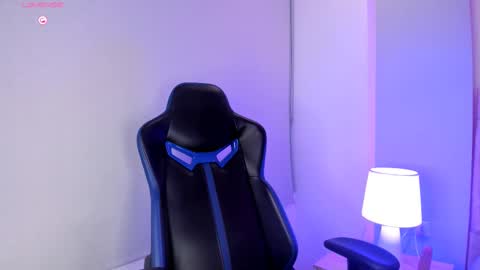 Camelia Smith online show from 02.11.25