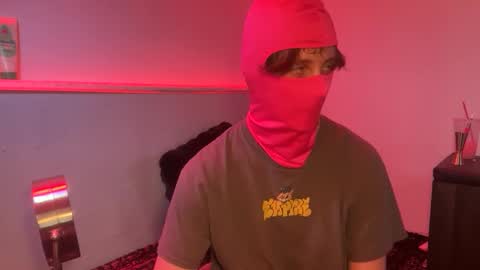 Snapshot of cameron62005 chatting on 01.14.26 camcam online show from 01.14.26