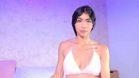 Snapshot of cameron_hearts chatting on 05.22.26 cameron_hearts online show from 05.22.26