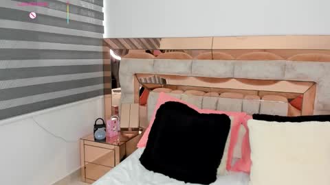 camii  online show from 12.21.25