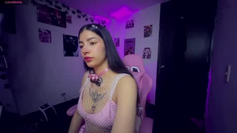 Snapshot of cami_mila99 chatting on 05.20.26 CAMI online show from 05.20.26