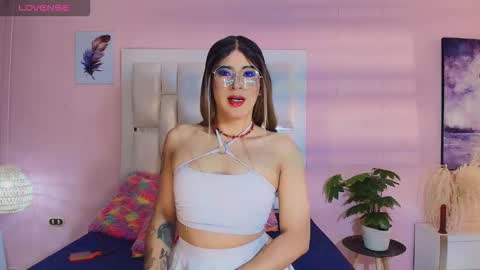 CA M I online show from 12.04.25