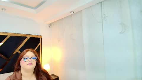Snapshot of camiila_osorio chatting on 05.27.26 Camila Osorio online show from 05.27.26