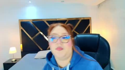 Snapshot of camiila_osorio chatting on 05.29.26 Camila Osorio online show from 05.29.26