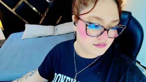 Snapshot of camiila_osorio chatting on 06.06.26 Camila Osorio online show from 06.06.26