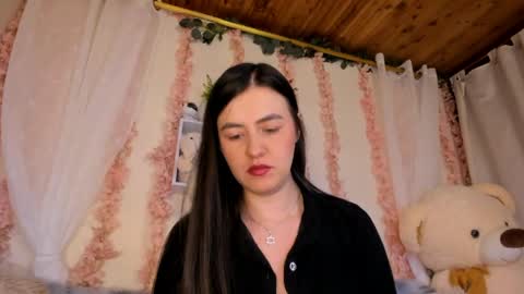 Snapshot of camiilalopee chatting on 05.09.26 Camii Lopez online show from 05.09.26