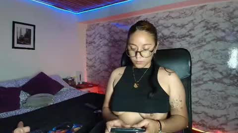 Camila Roose online show from 02.10.26