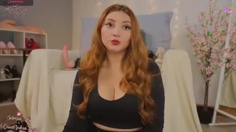     Pantyhose loving independent model online show from 07.07.26