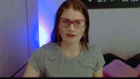 Snapshot of camila_ventura chatting on 05.11.26 Camila ventura online show from 05.11.26