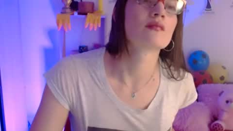 Snapshot of camila_ventura chatting on 07.08.26 Camila ventura online show from 07.08.26