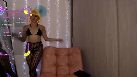 Cami  online show from 10.25.25