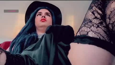 Snapshot of camilacarrington chatting on 09.21.25 camila online show from 09.21.25