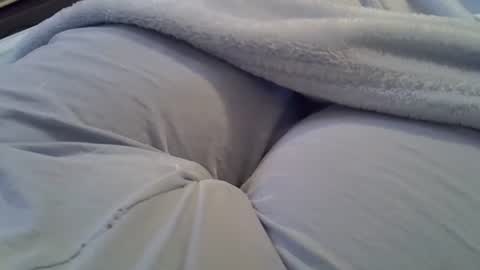 flash 50 tokens BIG CLIT  tits pussy. masturbation big clit 150 tokens fingers inside pussy 1000 tk  pump big clit 300 tk online show from 01.13.26