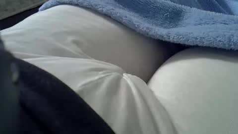flash 50 tokens BIG CLIT  tits pussy. masturbation big clit 150 tokens fingers inside pussy 1000 tk  pump big clit 300 tk online show from 04.20.26