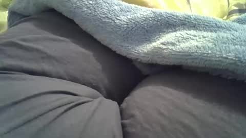 flash 50 tokens BIG CLIT  tits pussy. masturbation big clit 150 tokens fingers inside pussy 1000 tk  pump big clit 300 tk online show from 06.03.26