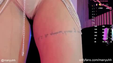 Snapshot of camilaramirez_ chatting on 11.01.25 camilaramirez_ online show from 11.01.25