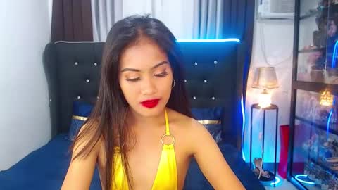 Snapshot of camilla_morena chatting on 01.12.25 camilla_morena online show from 01.12.25