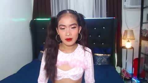 Snapshot of camilla_morena chatting on 02.12.25 camilla_morena online show from 02.12.25