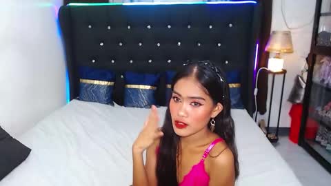 Snapshot of camilla_morena chatting on 02.26.25 camilla_morena online show from 02.26.25