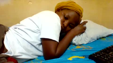 camillah_sweet online show from 05.12.26