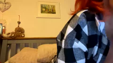 Snapshot of camillajayne chatting on 09.19.25 Camilla Jayne online show from 09.19.25