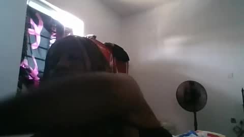 Snapshot of camillasoofine chatting on 06.14.26 camillasoofine online show from 06.14.26